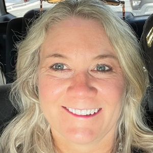 Meet your Posher, Candice